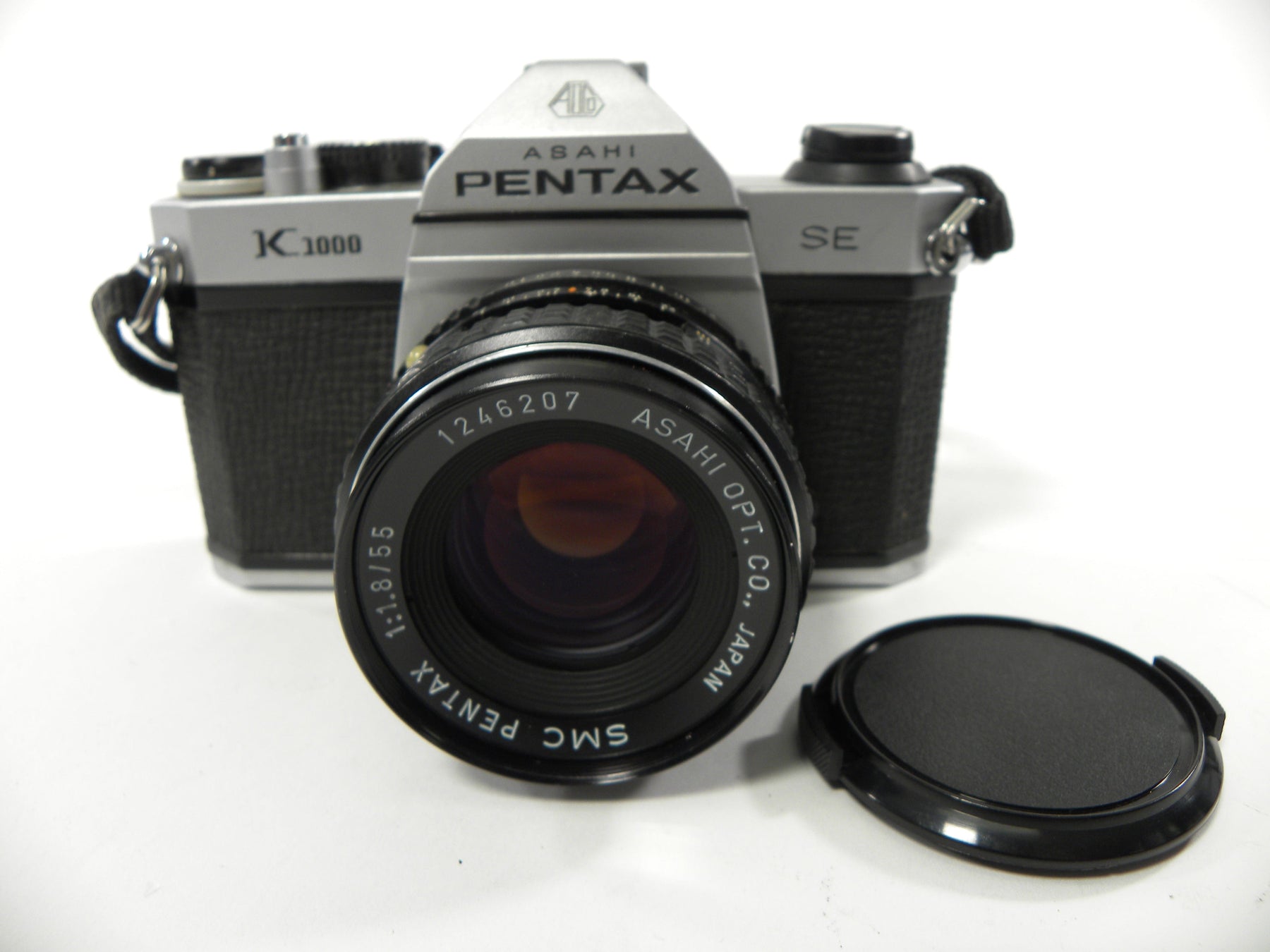 Pentax K-1000 SE 35mm SLR w/SMC Pentax 55mm f1.8