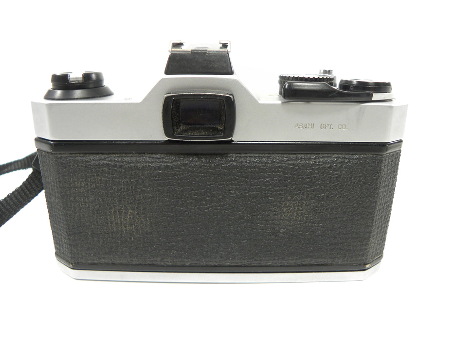 Pentax K-1000 SE 35mm SLR w/SMC Pentax-M 50mm f2