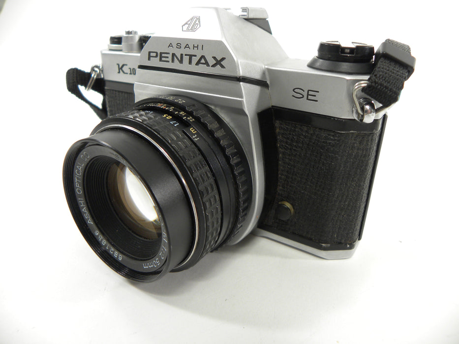 Pentax K-1000 SE 35mm SLR w/SMC Pentax-M 50mm f2