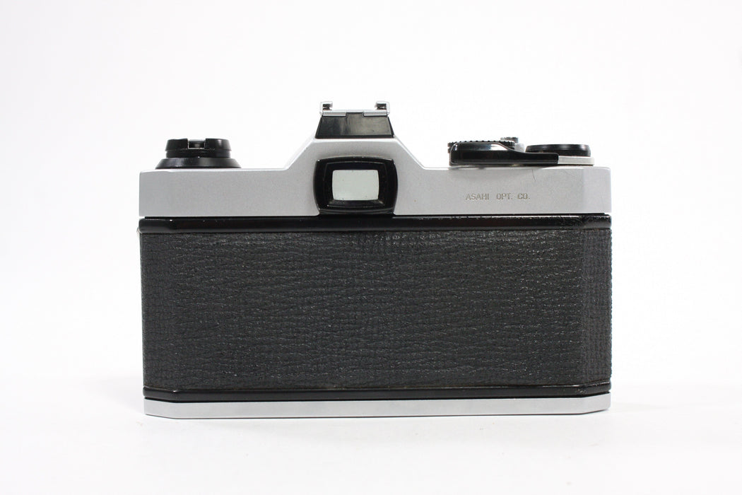 Pentax K1000 35mm Camera with 50mm f/2 Lens