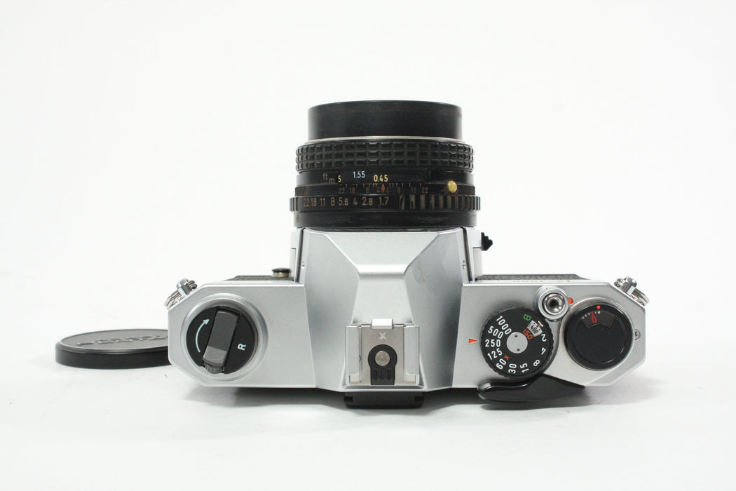 Pentax K1000 35mm SLR Camera with 50mm f/1.7 SMC Lens