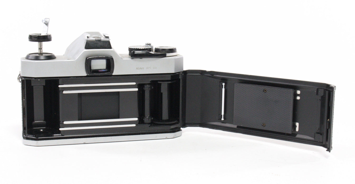 Pentax K1000 35mm SLR Camera with 50mm f/2 Lens