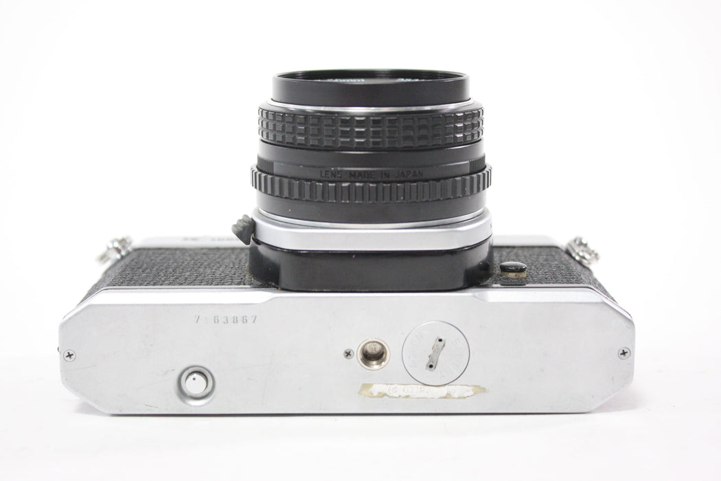 Pentax K1000 35mm SLR Camera with Pentax-M 50mm f/1.7 SMC Lens