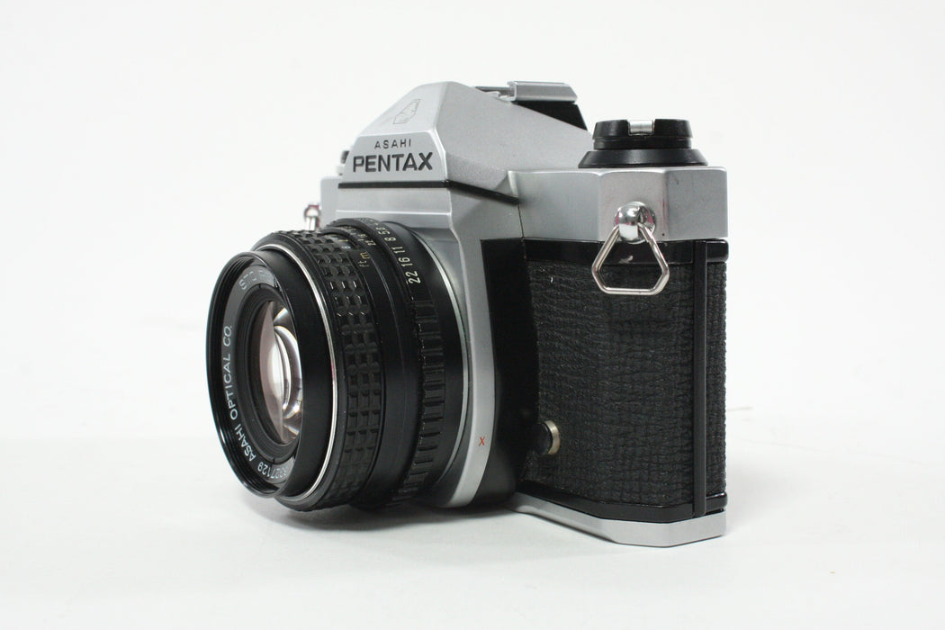 Pentax K1000 35mm SLR Camera with Pentax-M 50mm f/1.7 SMC Lens