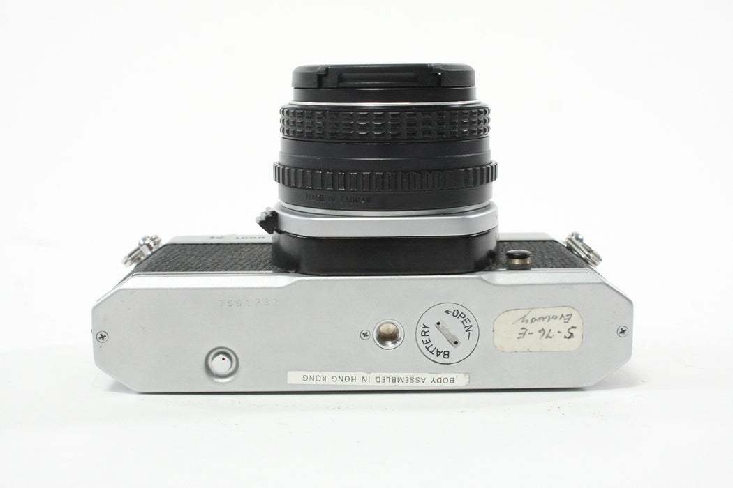Pentax K1000 35mm SLR Camera with Pentax-M 50mm f/1.7 SMC Lens