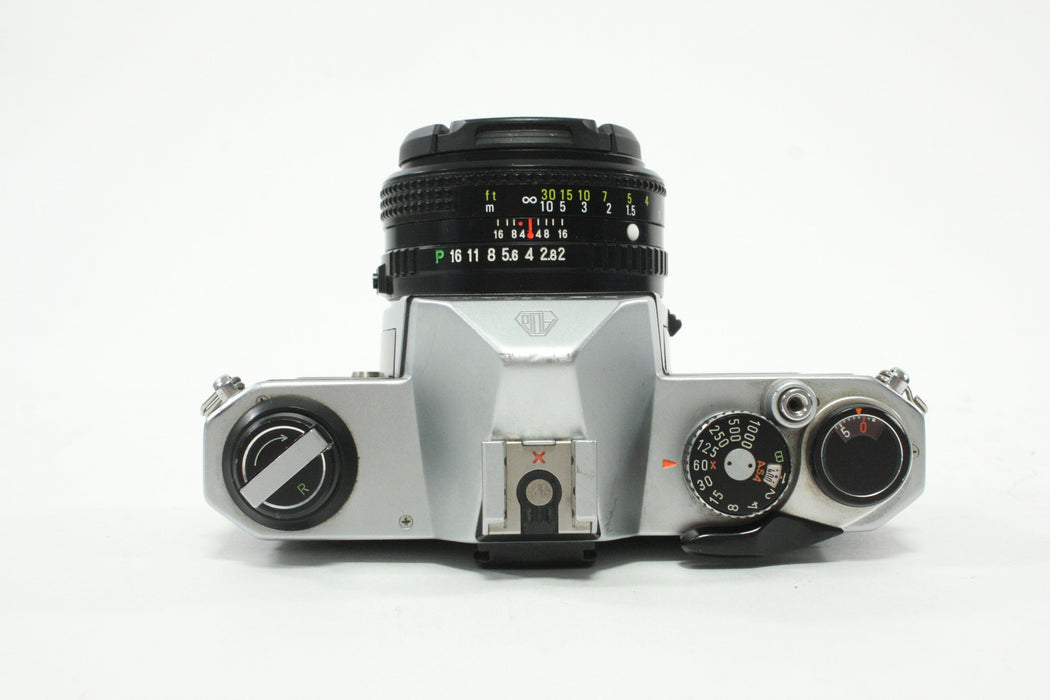 Pentax K1000 35mm SLR Camera with Rikenon 50mm f/2 Lens