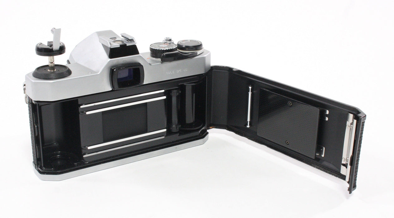Pentax K1000 SLR Camera with 50mm f/1.8 Lens