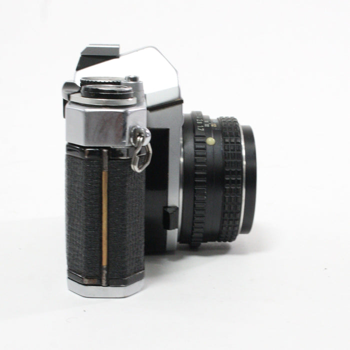 Pentax K1000 with 50mm f/1.7 Lens