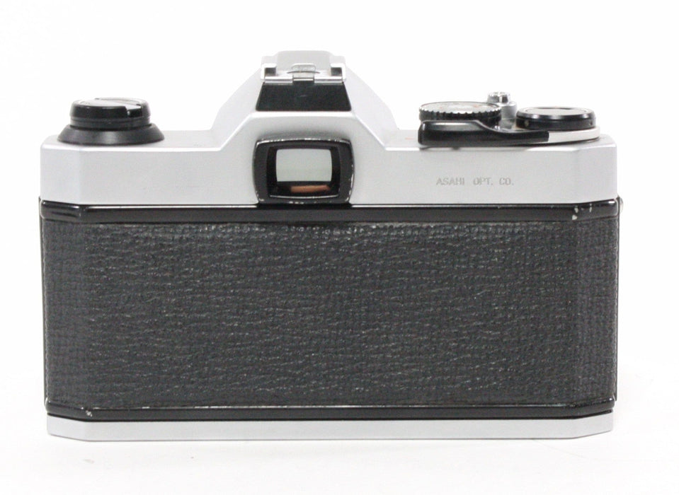 Pentax K1000 with 50mm f/2 lens