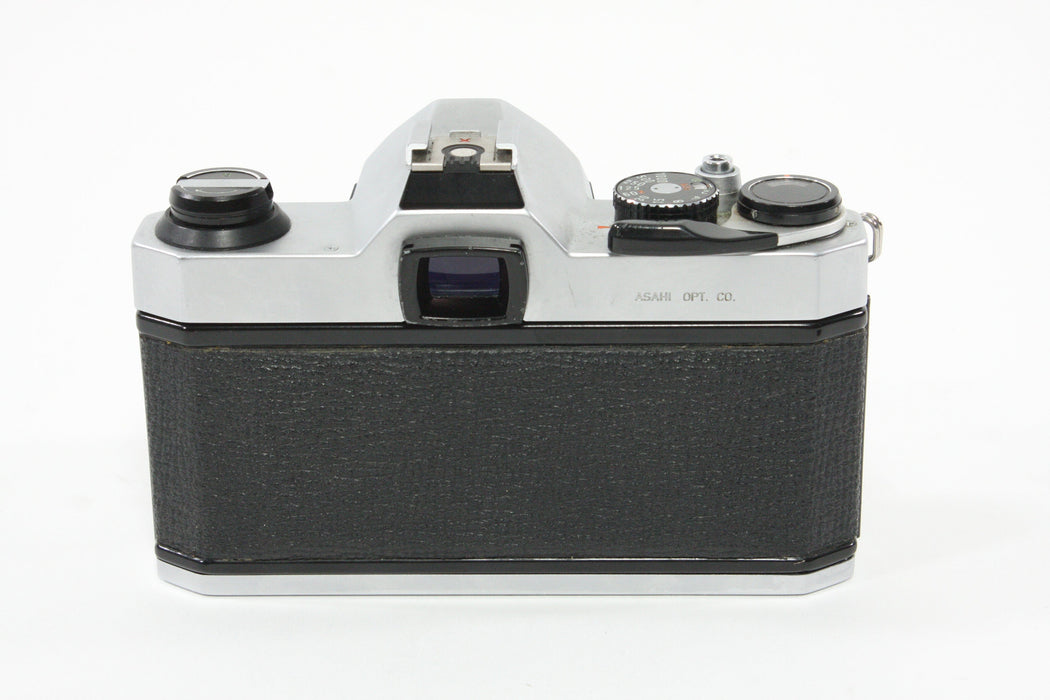 Pentax K1000 with 50mm F2 Lens