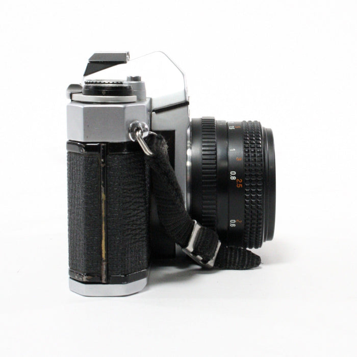 Pentax K1000 with Chinon 50mm f/1.8 lens
