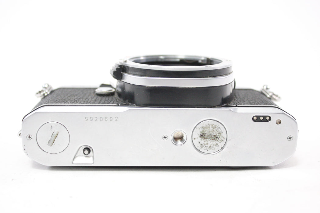 Pentax ME 35mm SLR Camera with Pentax-M 50mm f/1.7 SMC Lens