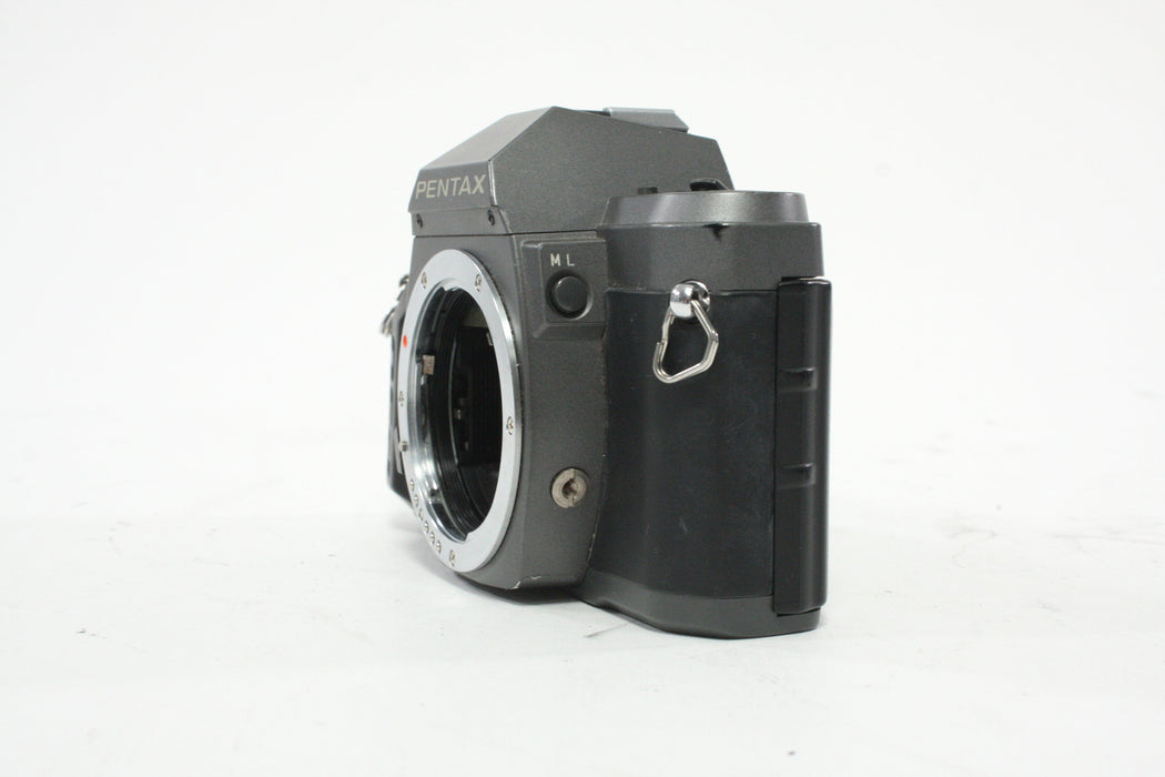 Pentax P30 T 35mm SLR Camera Body