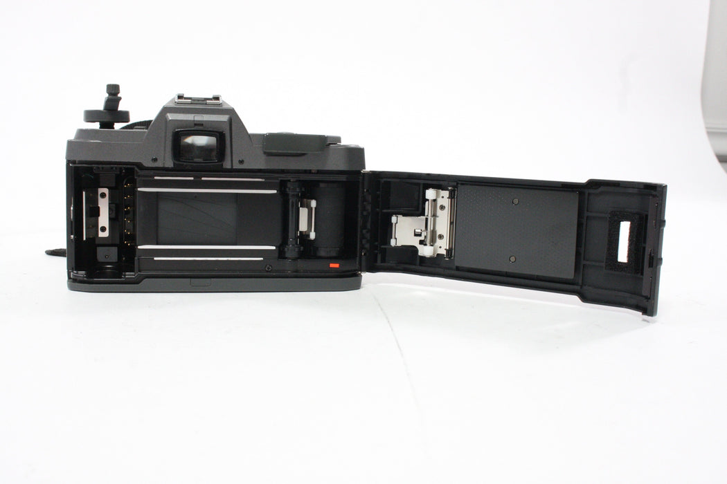 Pentax P30T 35mm SLR Camera with 35-80mm f/4-5.6 Lens