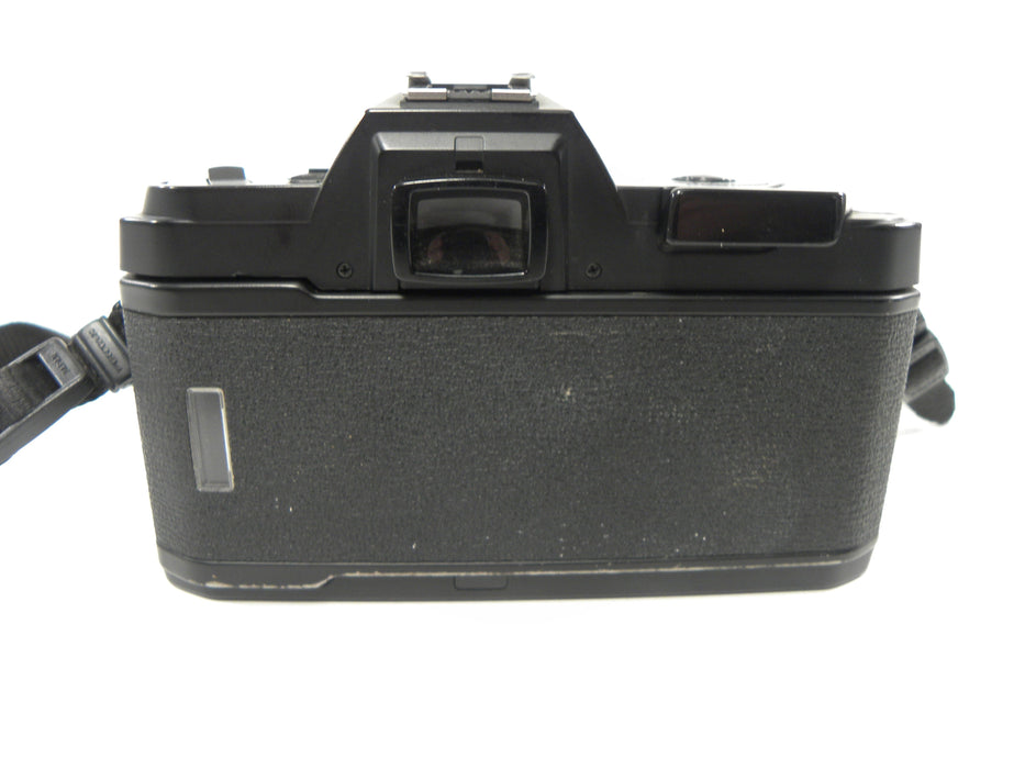 Pentax P3N 35mm SLR w/Vivitar MC Zoom 28-70mm f3.5-4.8