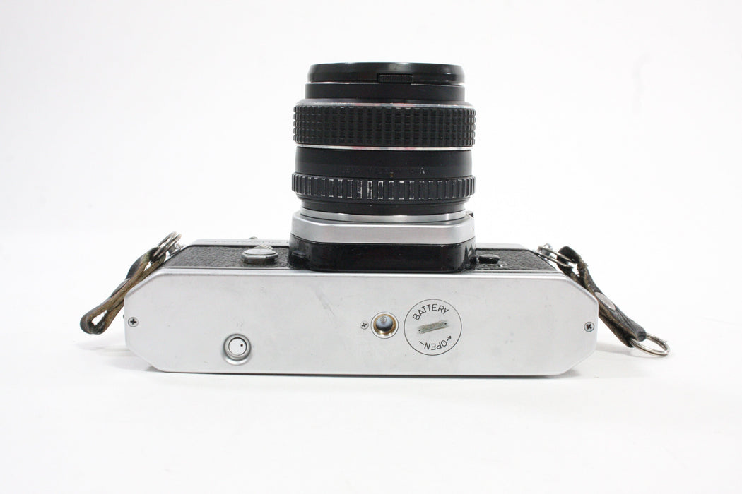 Pentax Spotmatic SP F 35mm SLR Camera with 50mm f/1.8 Lens