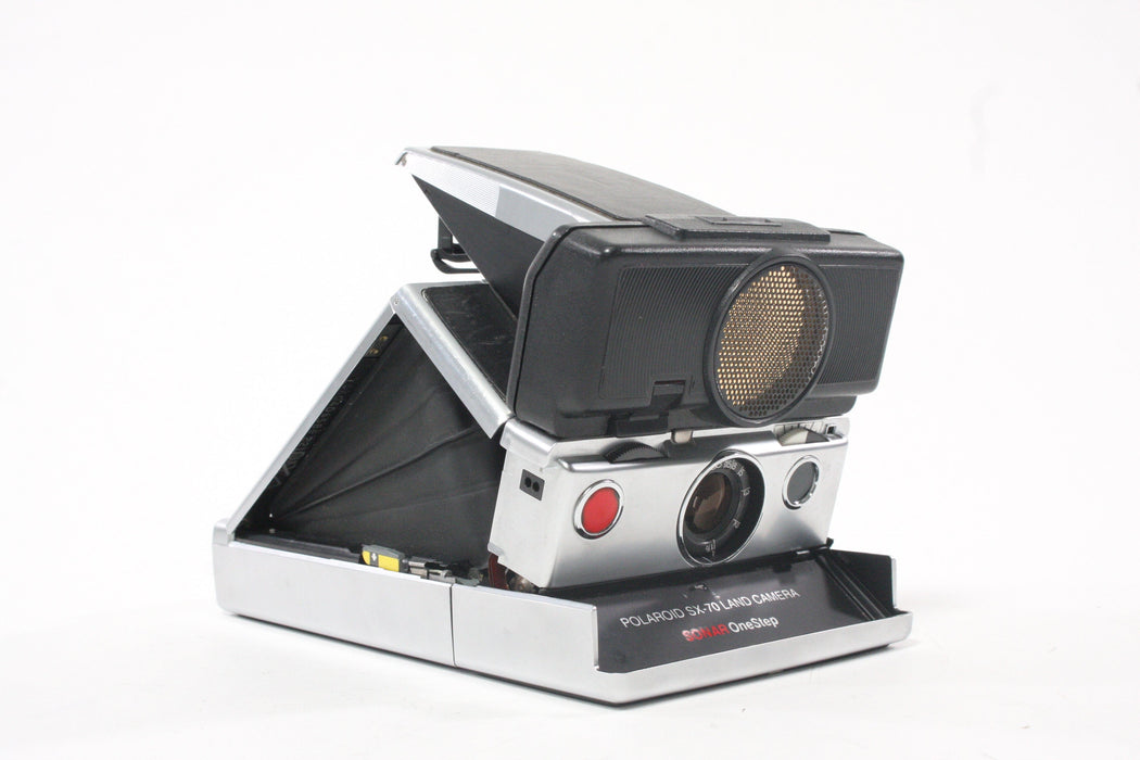 Polaroid SX-70 Sonar One Step with Case