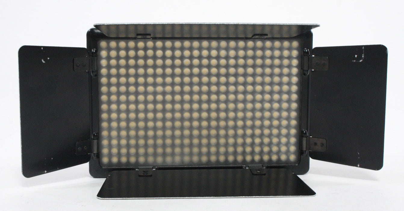Promaster LED308D Camera or Video Light