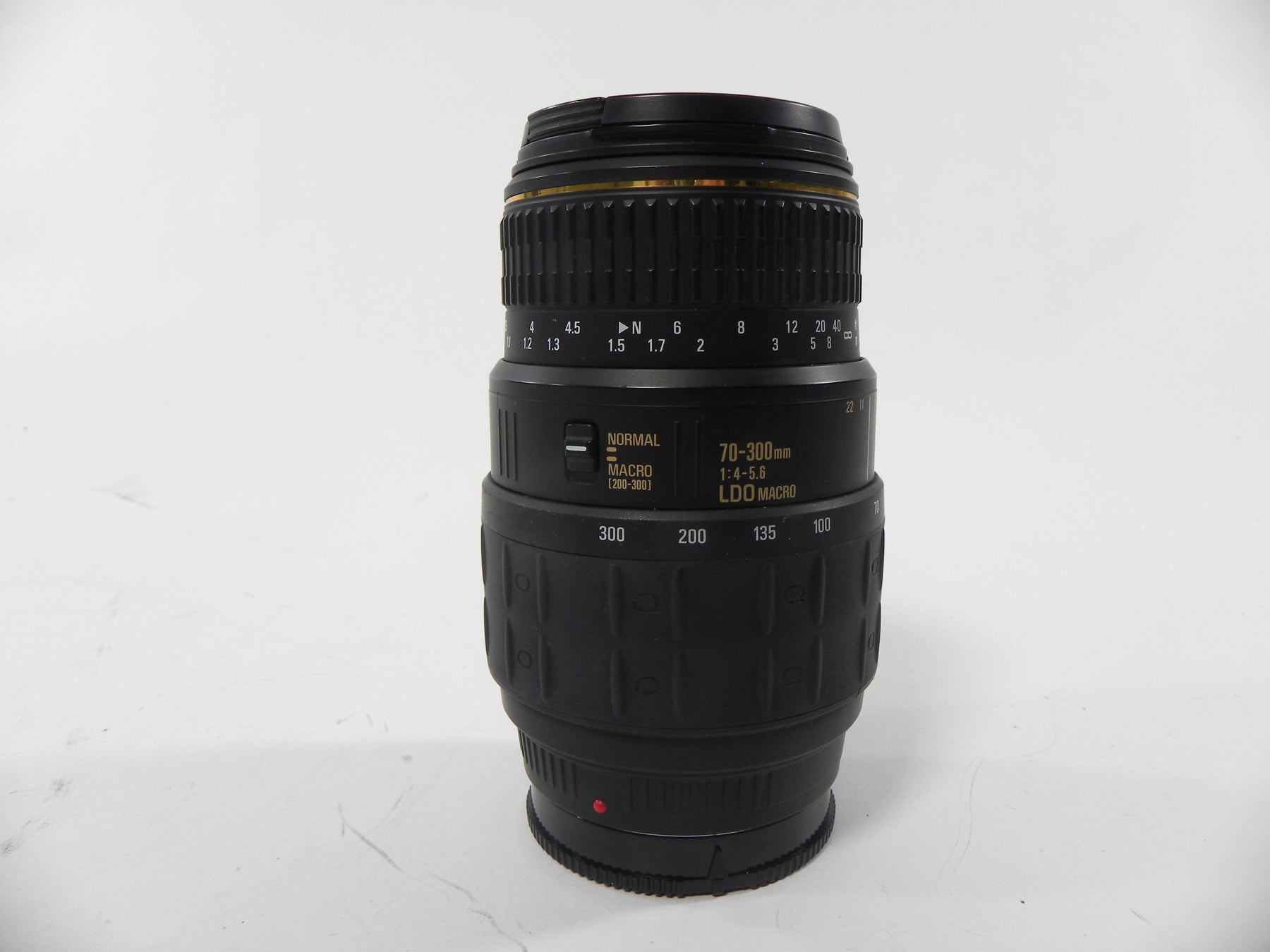 Quantaray LDO Macro 70-300mm f4-5.6 Minolta AF Mount