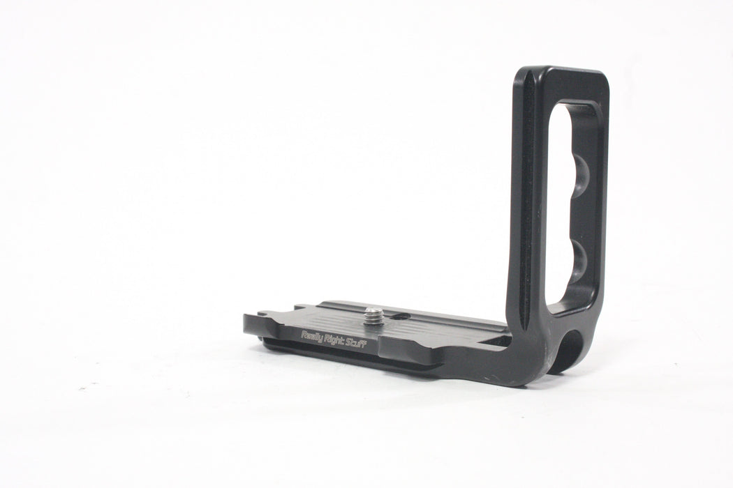Really Right Stuff BD-200 L Bracket for Nikon D200