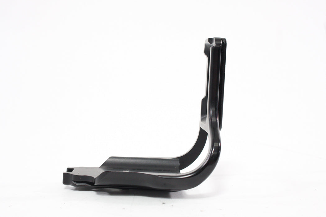 Really Right Stuff BD3-L A L-Bracket for Nikon D3, D3S, D3X, 5D Mark IV
