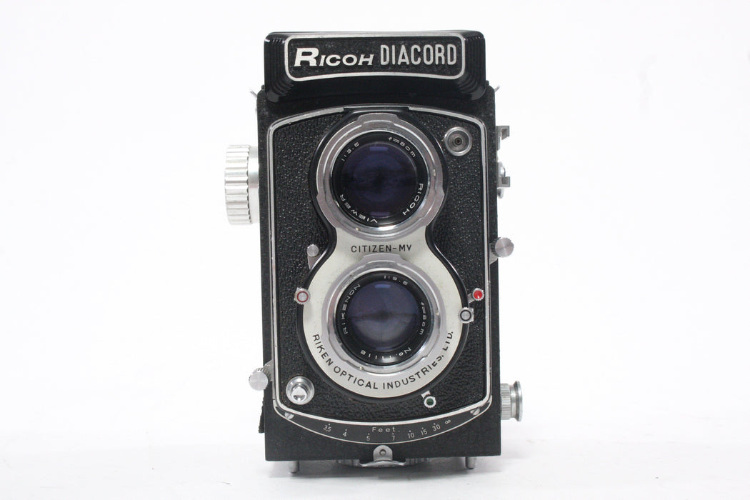 Ricoh Diacord Medium Format Camera with 8cm (80mm) f/3.5 Lens