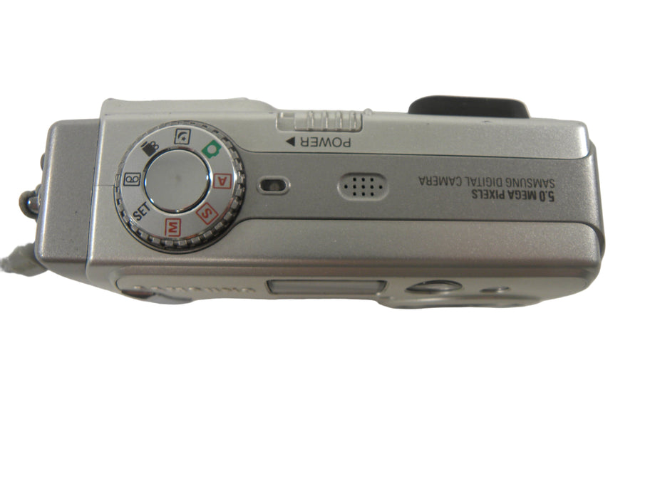 Samsung Digimax 530  5.0mp Digital Camera
