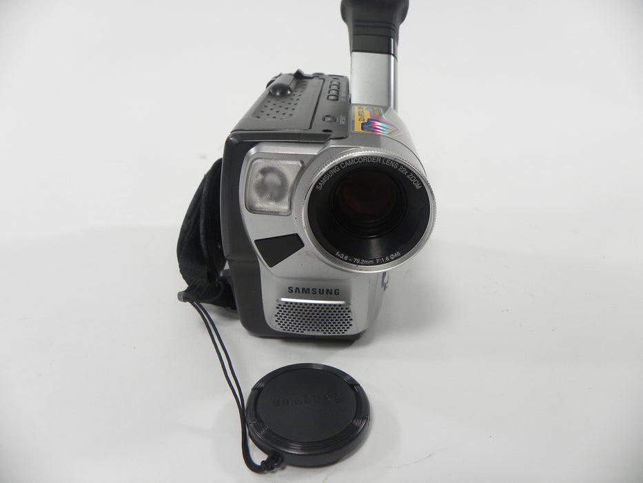 Samsung SCL-700 Hi8 Camcorder