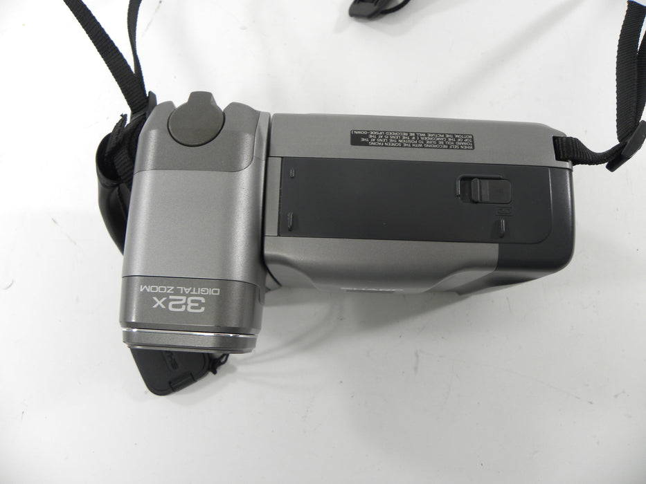 Sharp Viewcam VLE650   AS IS No Returns!! Parts