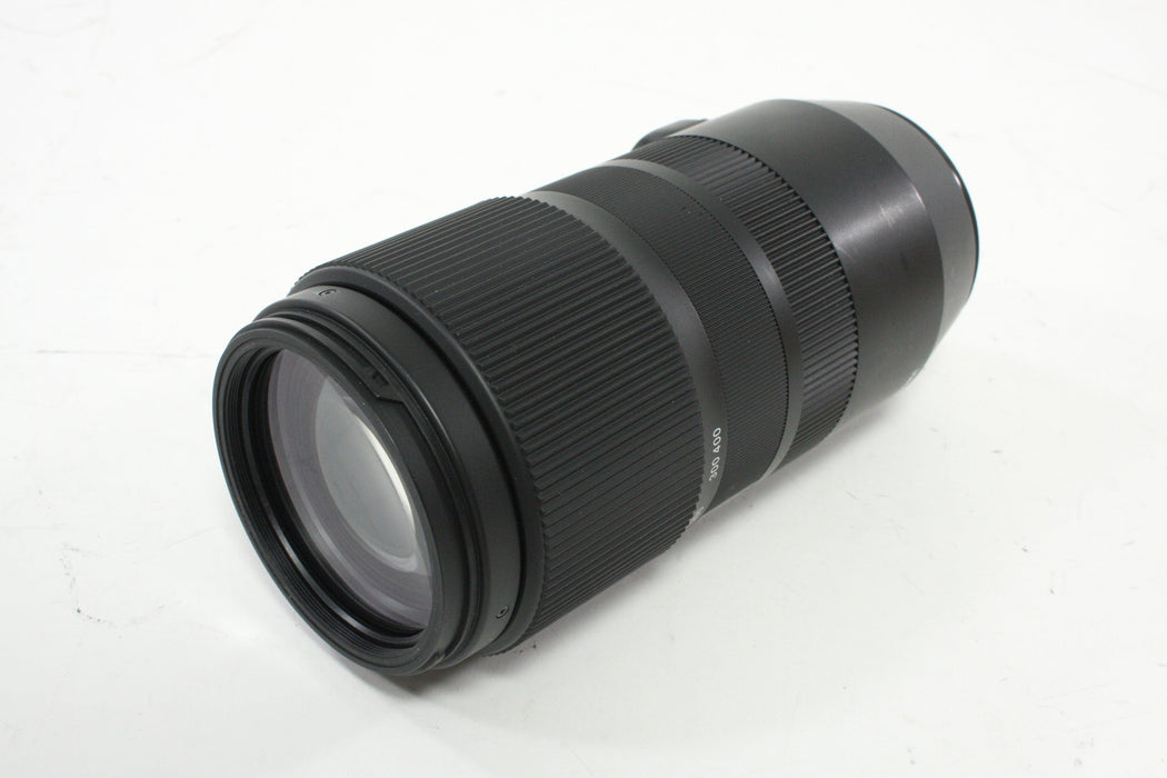 Sigma 100-400mm f/5-6.3 DG Contemporary Lens for Canon EF Mount