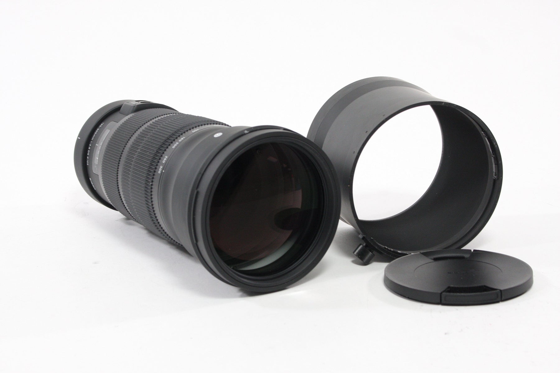 Sigma 120-300mm f/2.8 DG Sport for Nikon F