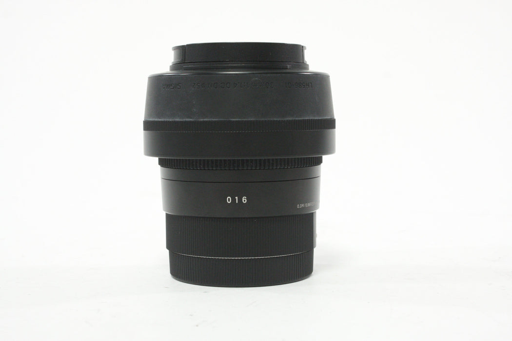 Sigma 30mm f/1.4 DC DN Lens for Sony E Mount