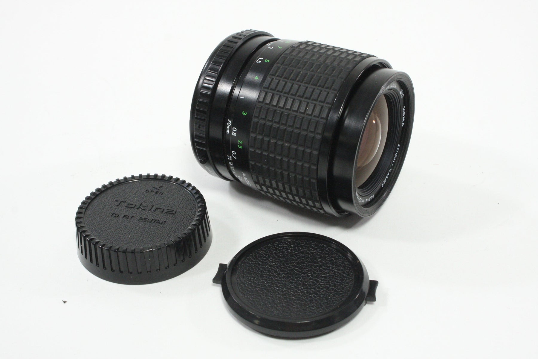 Sigma 35-70mm f/2.8-4 Zoom-Master Lens for Minolta MD Mount