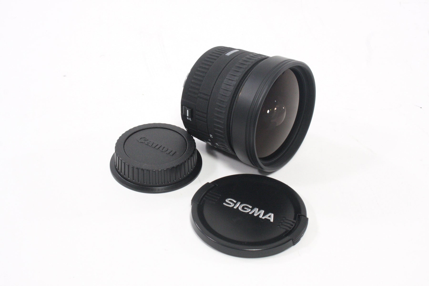 Sigma 8mm Fisheye F4ex Lens for Canon EF Mount