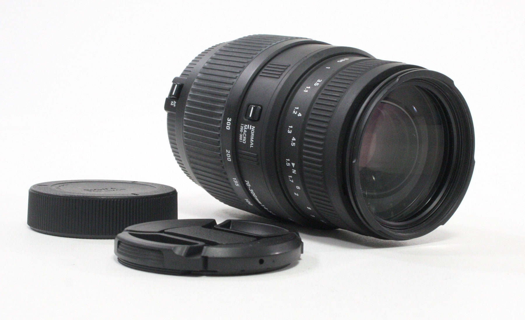 Sigma DG 70-300mm f/4-5.6 Lens for Nikon