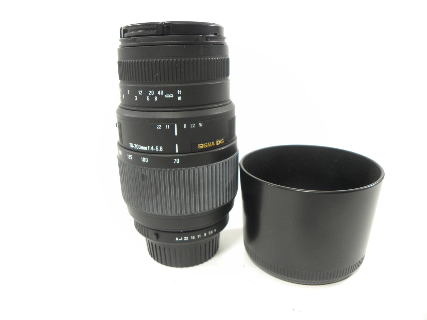Sigma DG 70-300mm f4-5.6 K Mount