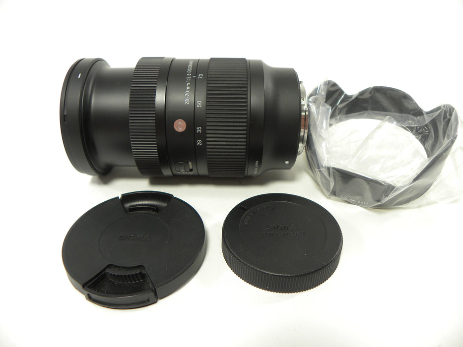 Sigma DG DN Contemporary 28-70mm f2.8 Sony E Mount lens
