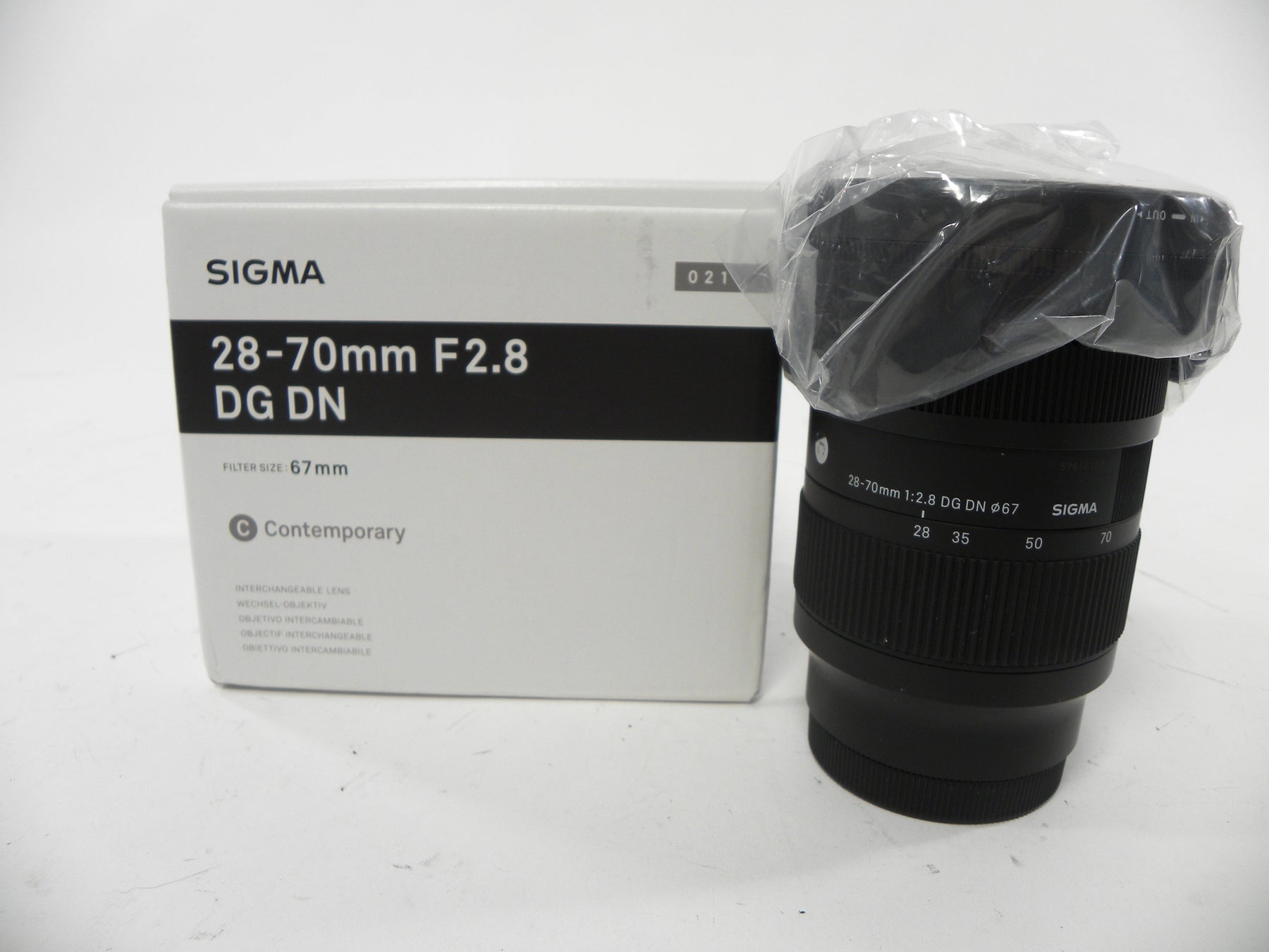 Sigma DG DN Contemporary 28-70mm f2.8 Sony E Mount lens