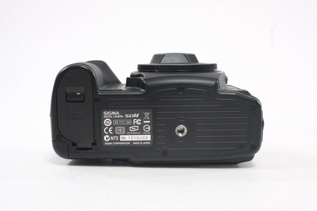 Sigma SD14 X3 Forever Digital Mirrorless Camera