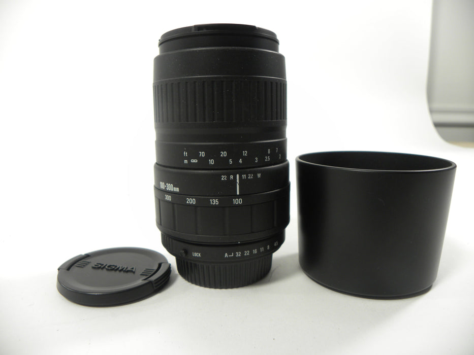 Sigma Zoom 100-300mm f4.5-6.7 UC PK Mount lens