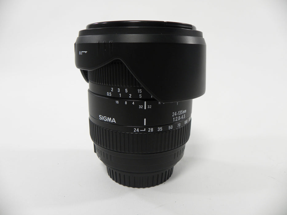 Sigma Zoom 24-135mm f2.8-4.5 Canon EF Mount