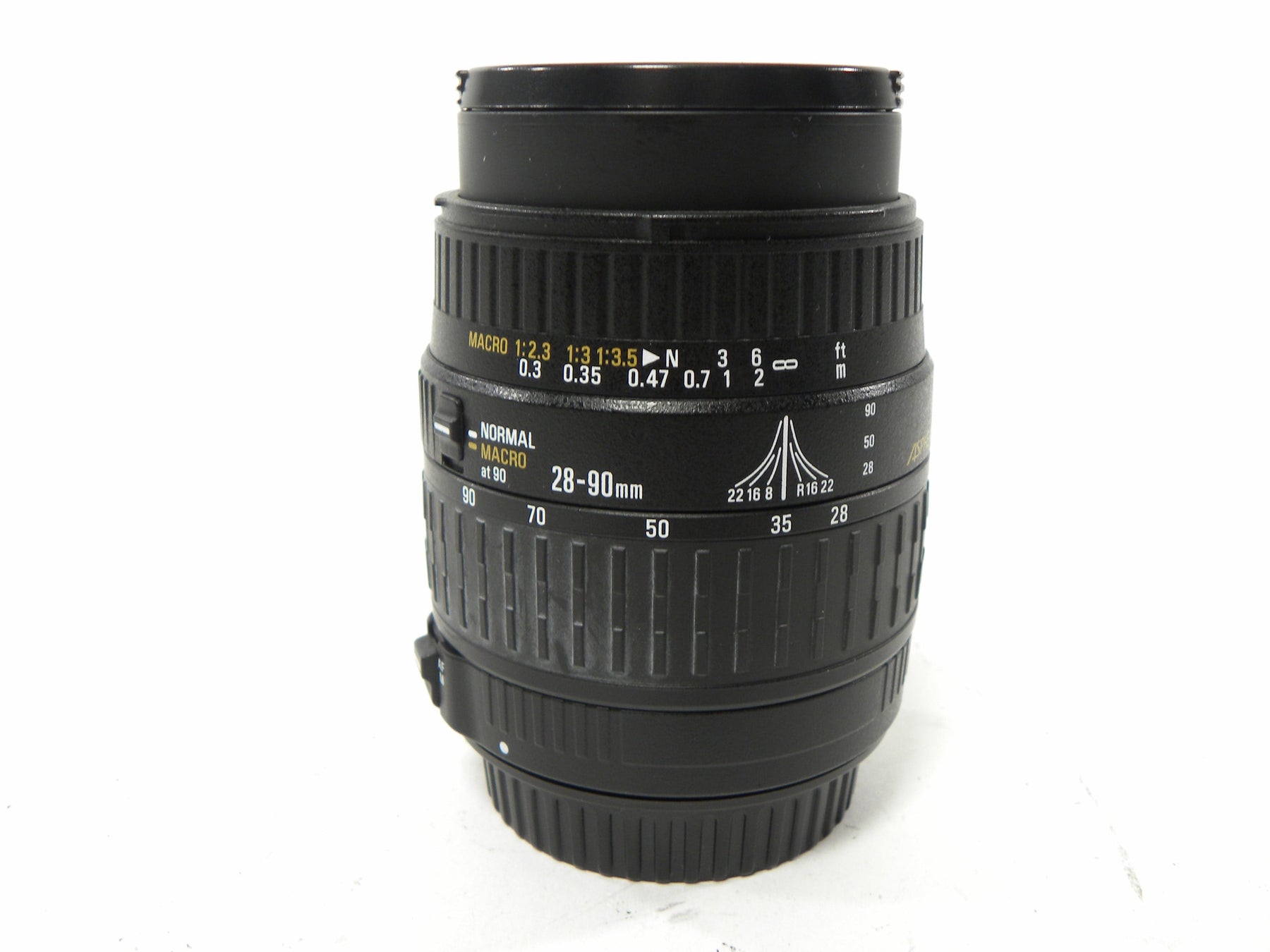 Sigma Zoom 28-90mm f3.5-5.6 Macro Canon EF Mount