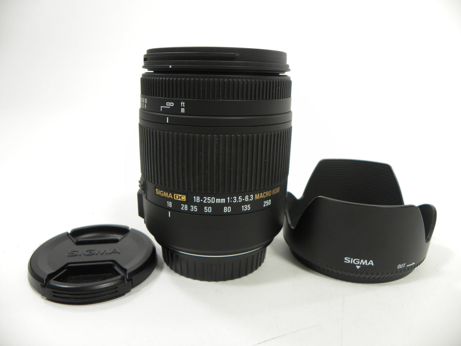Sigma Zoom DC HSM Macro 18-250mm f3.5-5.6 Canon EF-S mount