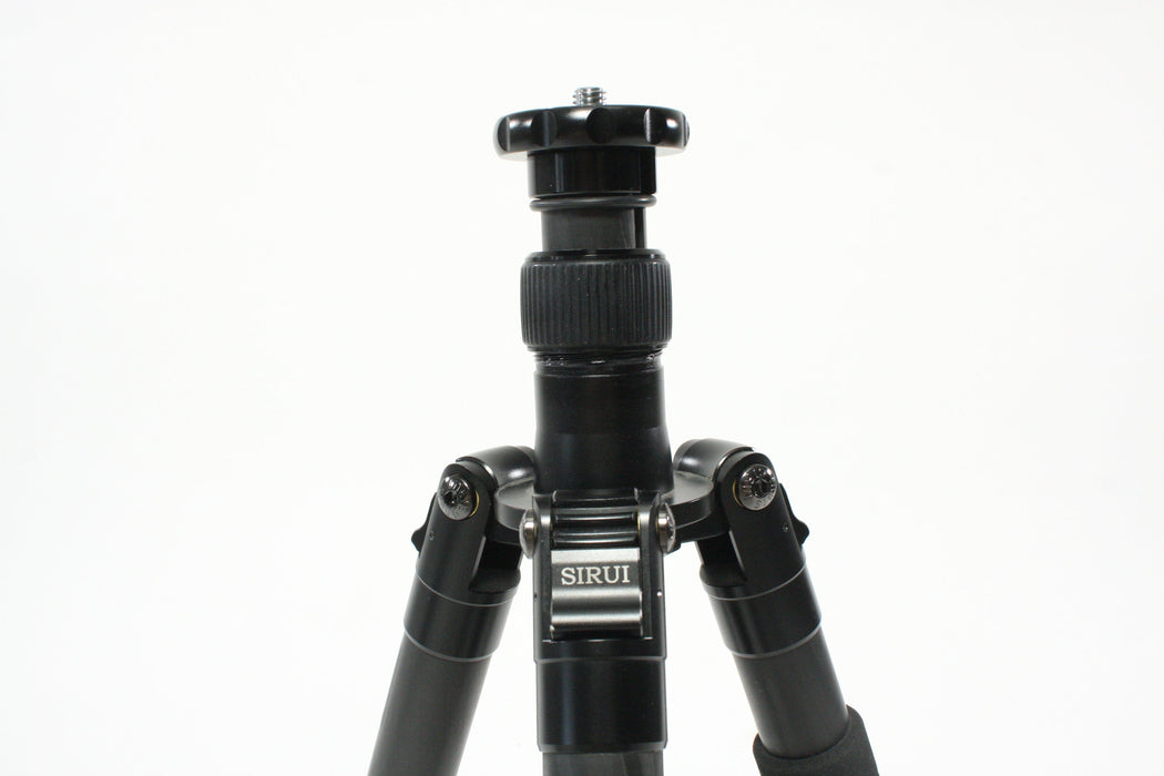 Sirui T-2205X 5-Section Carbon Fiber Tripod