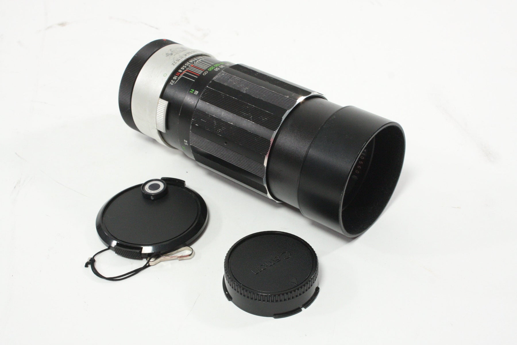 Soligor 200mm f/3.5 Lens for Canon FD Mount