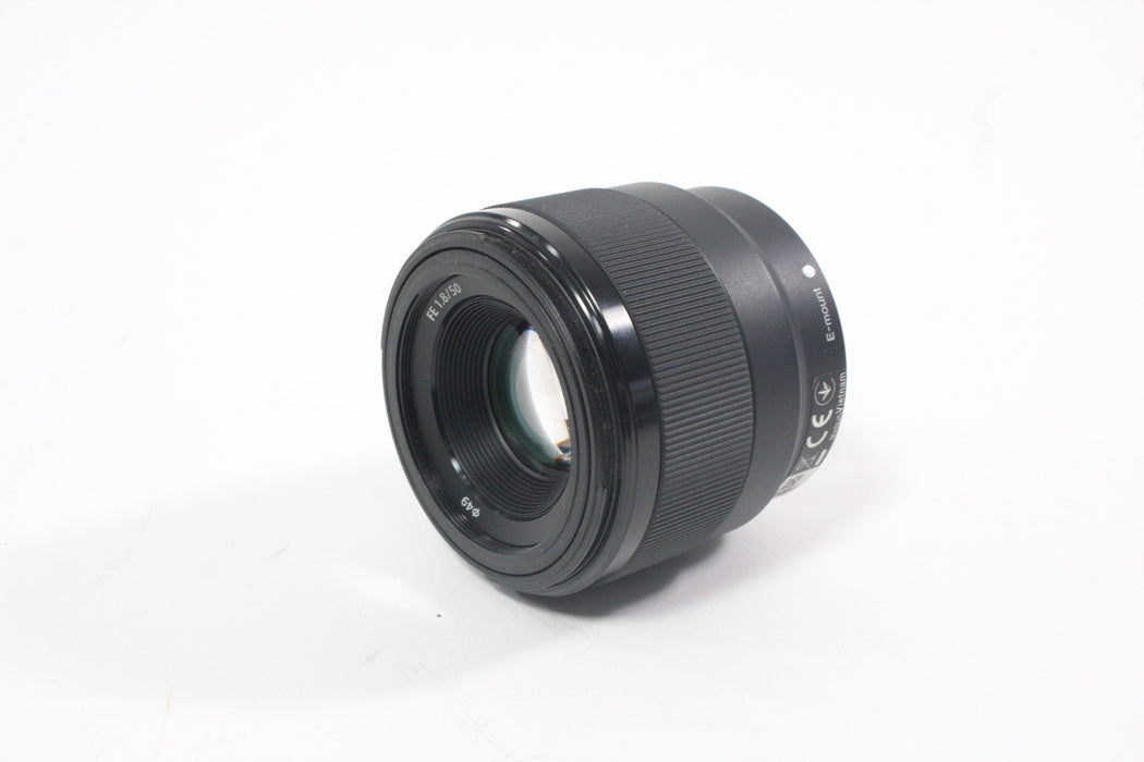 Sony 50mm f/1.8 FE Lens for Sony E Mount