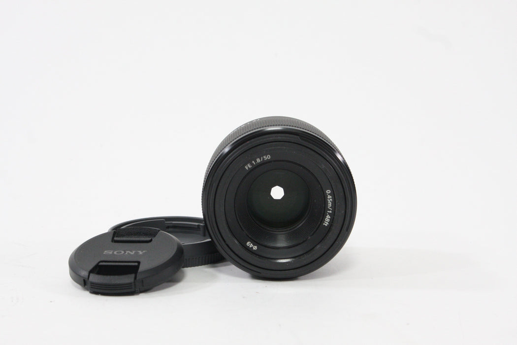 Sony 50mm f/1.8 FE