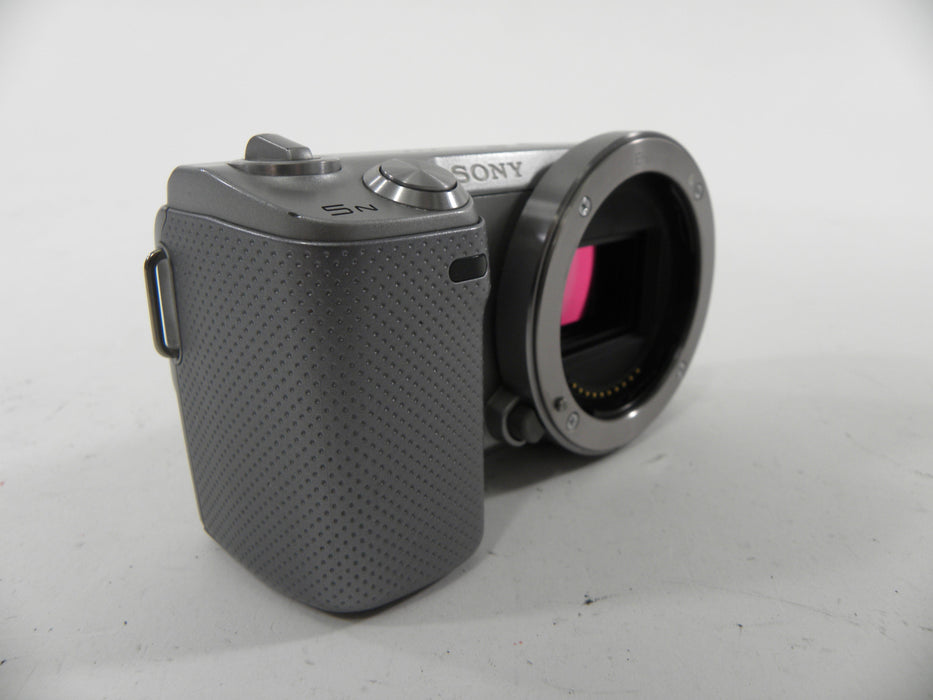 Sony a NEX N5 16.1mp Digital Mirrorless Camera body only