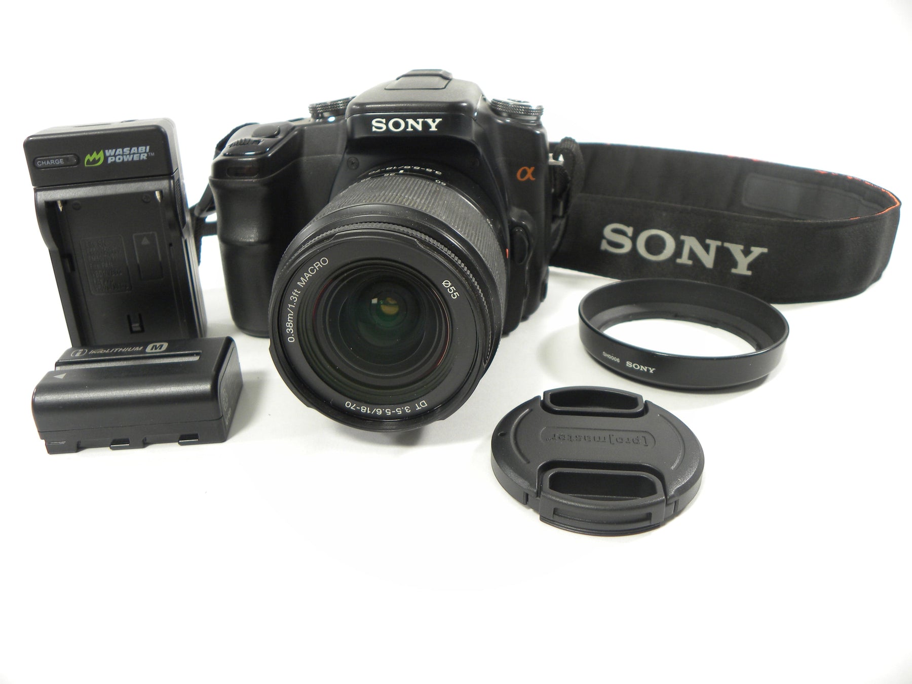 Sony a100 10.2mp Digital SLR w/DT 18-70mm f3.5-5.6