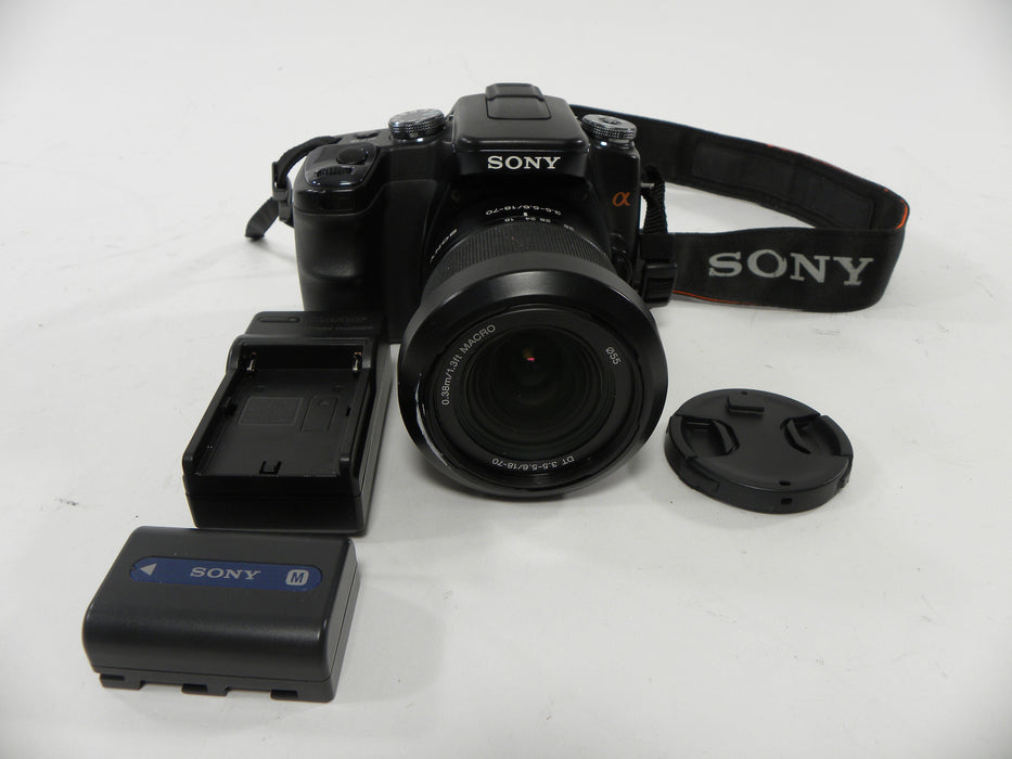 Sony a100 10.2mp Digital SLR w/Sony DT Macro 18-70mm f3.5-5.6